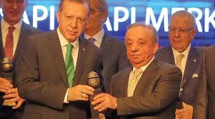 Ünlü şarkıcının bir süredir iç mimar mehmet cengiz ile aşk yaşadığı ortaya çıktı. Cengiz Insaat Ihaleye Doymuyor 953 Milyonluk Ihale De Onlara Gitti Medyanotu