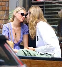 Jul 25, 2017 · eyewitness identifications play an important role in the investigation and prosecution of crimes, but it is well known that eyewitnesses make mistakes, often with serious consequences. Elsa Hosk Y Tom Daly Dos Enamorados En Nueva York