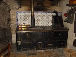 Le Chateau De La Ferte Saint Aubin Paris Est Une Fete Cuisine Ancienne Saint Aubin Chateau