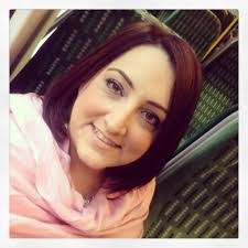 Juliet Bain's Instagram, Twitter & Facebook