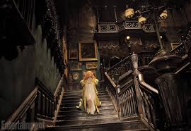 Once the evers family arrive at the mansion, a torrential thunderstorm of mysterious origin strands them with the brooding, eccentric gracey, his mysterious butler, ramsley, and a variety of residents both seen and unseen. Crimson Peak Video Inside Guillermo Del Toro S Haunted Mansion Ew Com