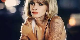 Saat Selebritis Mulus Mendadak Dipenuhi 'Tato', Jadi Sangar!