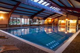 Piscina interioara cu apa termala, placintarie, parcare proprie, internet. 22 De Hoteluri Din Romania Cu Centre Wellness Spa Deosebite