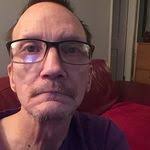 Leslie Tarbox's Instagram, Twitter & Facebook