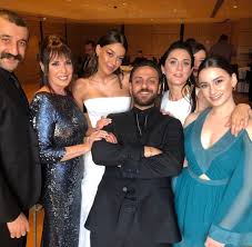 Erkan Sen Ne Guzel Bir Insansin Ya Bridesmaid Dresses Celebrities Formal Dresses