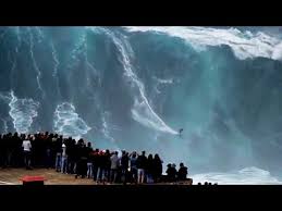 Biggest Wave In The World Surfed 100ft At 02 50min Real Footage Carlos Burle Portugal Youtube Steder