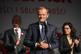 Jun 09, 2021 · „mam nadzieję, że 13 czerwca w rzeszowie, jak kiedyś w gdańsku, zacznie się powrót do wolności, do prawdziwej polskiej samorządności, do uśmiechniętej polski. Swieto Wolnosci I Solidarnosci Wiec Na Dlugim Targu W Gdansku I Mocne Przemowienie Donalda Tuska Dziennik Baltycki