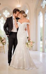 What is a mermaid wedding dress? Glamorous Mermaid Wedding Gown Stella York Wedding Dresses Discontinued