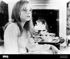 THE LITTLE GIRL WHO LIVES DOWN THE LANE [CA / FR 1976] JODIE FOSTER Date:  1976 Stock Photo - Alamy