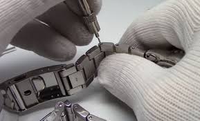 I forgot to mention that this is an armitron. How To Remove Watch Links For All Watch Bands