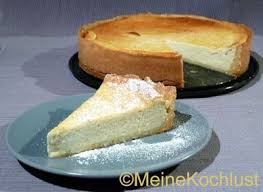 kasekuchen mit boden aus murbeteig saftig und locker es gibt kasekuchen mit boden aber auch ohne boden de kasekuchen ohne boden murbteig kuchen kasekuchen