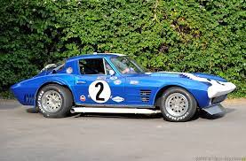 It was a modified version of the stock sting ray that chevy debuted that year in 1964 the corvette team featuring roger penske, returned to nassau for another week of racing. 1963 Chevrolet Corvette Grand Sport Gallery Supercars Net