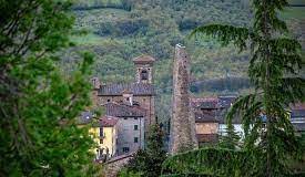 Indirizzo municipio e numero di telefono. Mercatino Antiquariato E Usato Di Castel Di Casio Centro Storico Cose Di Casa
