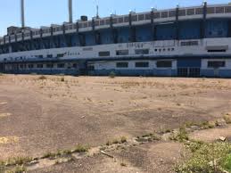 Acompanhe ao vivo a transmissão da grêmio rádio umbro 90.3fm de grêmio x fluminense direto do há 4 dias · vídeo enviado por grêmio fbpa não encontrados: Antigo Estadio Olimpico Abandonado Foto De Estadio Olimpico Porto Alegre Tripadvisor