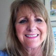 Maureen Hillman's Instagram, Twitter & Facebook