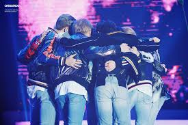 Lisa mma 2018 yg entertainment, south korean girls, fashion, lisa, pink,. K Pop Photos Tagged With 2017 Mma On Favim Com