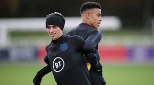 Philip walter foden (sinh ngày 28 tháng 5 năm 2000) là một cầu thủ bóng đá chuyên nghiệp người anh. England Recall Phil Foden For International Duty Mason Greenwood Yet To Return Sports News The Indian Express