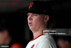 David Villar of the San Francisco Giants trots around the bases after...  News Photo