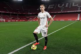 Welcome to the offical facebook page of sevilla fc in english. Sevilla Fc Ready To Rog N Roll Marko Rog Facebook