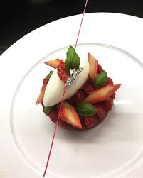 Tartelette Framboise Rhubarbe Citron Basilique Trop Bon Lebaron Destybrami Chateauxdeferrieres Tartele Rhubarbe Dessert Rhubarbe Recettes De Cuisine