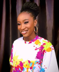 Doyinola hair making and cake.