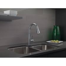 Maybe you would like to learn more about one of these? 9113 Dst Bl Dst Ar Dst Delta Essa Pull Down Single Handle Kitchen Faucet With Magnatite And Diamond Seal Technology Reviews Wayfair