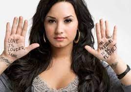 Demi lovato got her first tattoo when she was 16, and she really hasn't slowed down. Demi Lovato Tattoos Demilovatotats Twitter