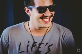 Coletivo Skate de Rua, de Assis, realiza campanha do agasalho