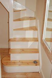 98 Space Saving Stairs Makeover Solutions For Your Home In 2020 Bodentreppe Treppen Design Dachboden Schlafzimmer Ideen