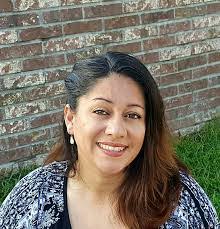 Stacey Villa's Instagram, Twitter & Facebook