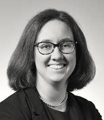 Allison Dinsmore's Instagram, Twitter & Facebook