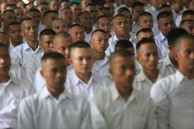 Gaji adalah sebagai balas jasa dan penghargaan atas prestasi kerja pegawai negeri yang bersangkutan. Dishub Tempa Mental Dan Fisik Ppl Di Rindam Iii Siliwangi