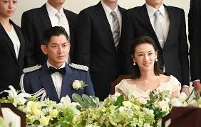 To divorce (legally dissolve one's marriage). åŒ—å·æ™¯å­ ç'›å¤ªéŠ€å¹•å¤«å¦»å‚³é–ƒé›¢ æ—¥åŠ‡ é›¢å©šæ´»å‹• æš—è—3å€‹é–ƒå©šé™·é˜± æ˜Ÿè§€é»ž Babyouå§Šå¦¹æ·˜