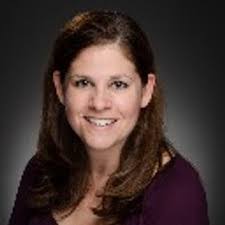 Sandra Deering's Instagram, Twitter & Facebook