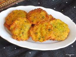 Dhebra A Gujarati Snack Jowar Recipes Gujarati Snacks Spicy Snacks Recipes