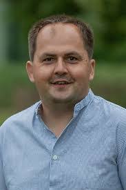 Melanie Dobler's Instagram, Twitter & Facebook