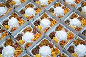 Kami selalu menjaga citra rasa dan tampilan mengikuti tren nasi box kekinian. 2 Ide Memilih Nasi Box Kekinian Yang Lezat Blog Custom Terbaik