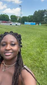 It was a beautiful day in NC and outside looked just like Windows 99 or  2000s.