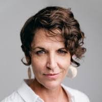 Paige Wray's Instagram, Twitter & Facebook