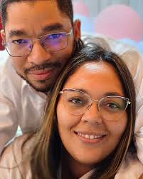 Hoy no es un día cualquiera, hoy es el día en que celebro la vida de dos de  los seres más importantes para mí: Candy y Montse. Candy, mi compañera de  vida