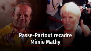 Joséphine delamarre è un angelo custode che appare ogni volta che c'è bisogno di lei Passe Partout Recadre Mimie Mathy Youtube