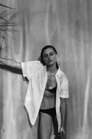 Black And White Photography People Full Body Pin By Could I Have That On Oceanside Black And White People Black And White Portraits Black And White Photography