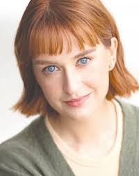 Isabella Dudley's Instagram, Twitter & Facebook