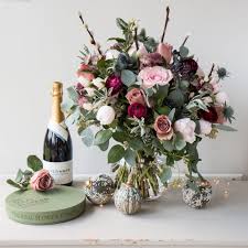 Flowers and champagne delivery ireland. Christmas Flower Bouquet Delivery All Products Are Discounted Cheaper Than Retail Price Free Delivery Returns Off 63