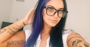 A Tale of Two Strippers