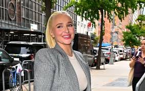 Hayden Panettiere recounts betrayal and danger at 18 in memoir