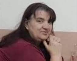 Η δήμητρα παπανικολοπούλου μεταφέρθηκε εσπευσμένα στο νοσοκομείο όπου και διαπιστώθηκε ο θάνατός της, με τους γιατρούς να αναφέρουν ως πρώτη εκτίμηση την καρδιακή ανακοπή. Drama Etsi Pe8ane H Dhmhtra Zhrda Apanthseis Gia Ton Mysthriwdh 8anato Ths Mhteras Poy Sygklonise