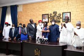 Governor ben ayade of cross rivers state on thursday dumped the peoples democratic party (pdp) for the all progressives congress (apc). Gk0c1ddrxzhpwm