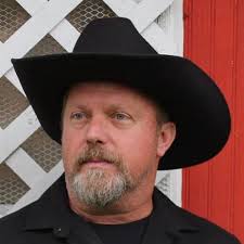 Jeffrey Crisp's Instagram, Twitter & Facebook