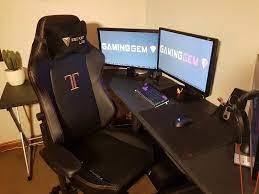 The secretlab titan 2020 is a great gaming chair for those in need of a sturdy frame. Secretlab Titan Review Most Comfortable Gaming Chair Gaminggem